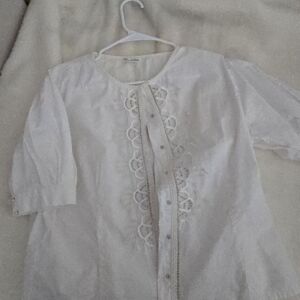 Oscar de la Renta VINTAGE Cream Blouse with Lace Accents